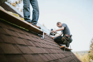 Local Roofers in E Cleveland, OH